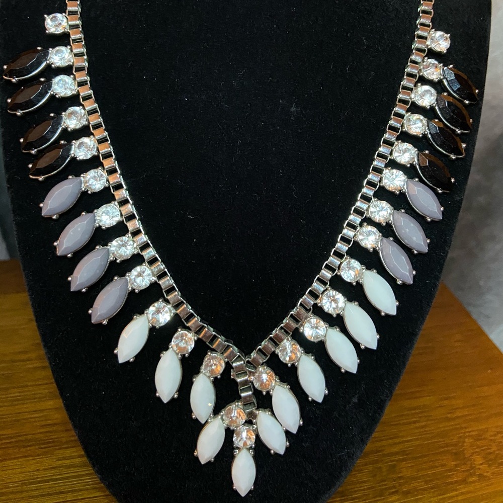 Necklace - Picture 3 of 3